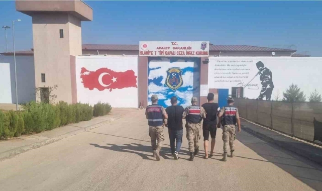 Gaziantep'te göçmen kaçakçısı 2 organizatör tutuklandı