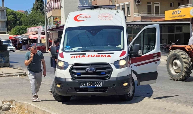Gazipaşa'da otomobil ile motosiklet çarpıştı: 1 yaralı