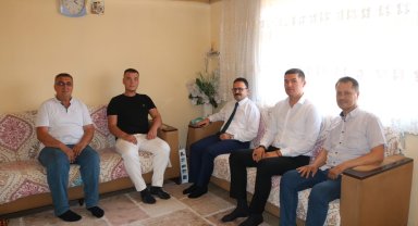 Gediz Kaymakamı Hakan Alkan Kuzey Irak'ta yaralanan askeri ziyaret etti