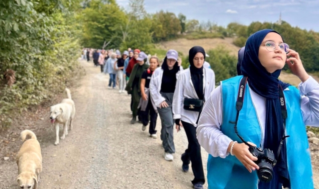 Gençlik ve kültür kamplarına yüzlerce genç katıldı