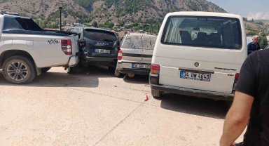 Giresun'da zincirleme trafik kazası: 1 yaralı