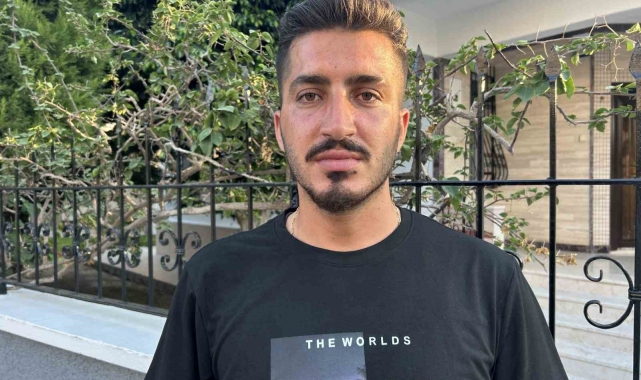 Gökyüzünde uçan cismi uzay aracına benzeten vatandaşın heyecan dolu anları kamerada