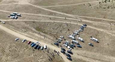 Gümüşhane'de Zafer Bayramı'na özel uçurtma şenliği düzenlendi