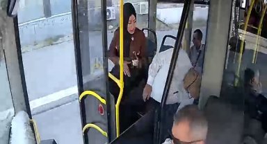 Halk otobüsünde kalp krizi geçirdi, ilk müdahale otobüs içerisinde yapıldı