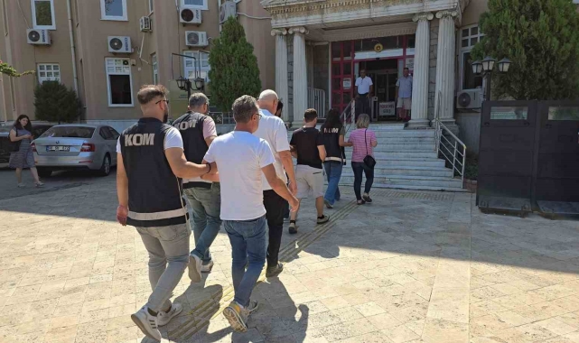 Hastalardan usulsüz para aldığı iddia edilen doktor ve medikalci tutuklandı