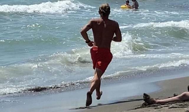 Hatay'da cankurtaranlar 4 çocuğa can oldu