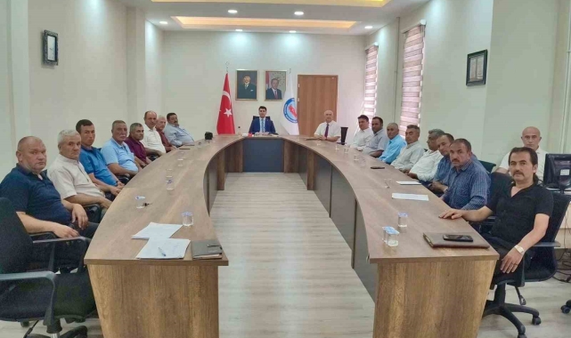 Hisarcık'ta kapalı köy okullarının arsa ve genel durumları masaya yatırıldı