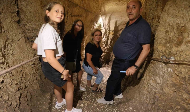 İki kral esir edilmişti, 36 metre derinde 100 basamakla iniliyor