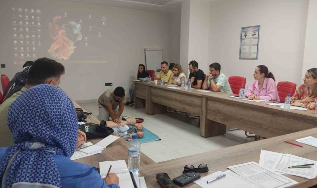 İlk yardım eğitimi aldılar