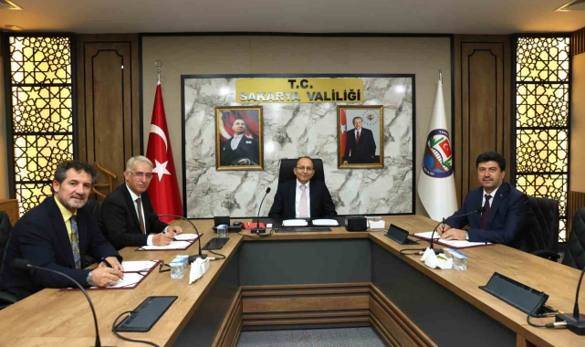 İmzalar Sakarya'daki gençlerin geleceği için atıldı
