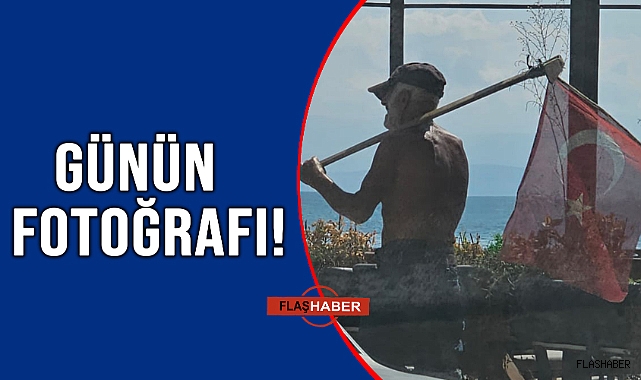 İŞTE BÖYLEDİR BAYRAK SEVGİSİ!