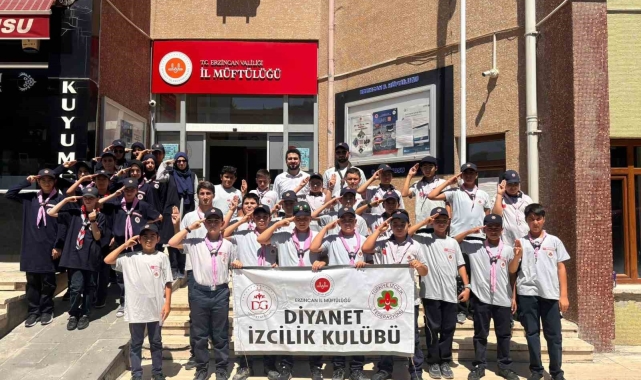 İzciler kamp için uğurlandı