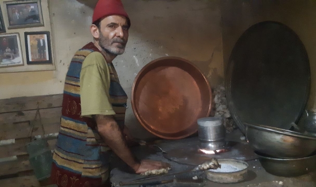 Kahramanmaraş'ta kalaycılık mesleğini yaşatıyor