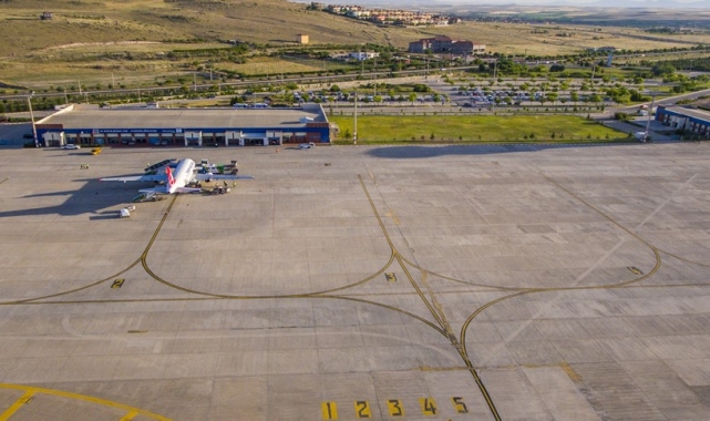 Kapadokya Havalimanı'ndan 74 bin yolcu uçtu