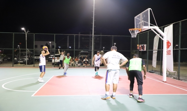 Karabük'te 30 Ağustos Zafer Bayramı basketbol turnuvası düzenlendi