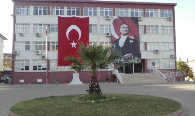 Karacasu Kaymakamlığı'ndan trafik kuralı uyarısı