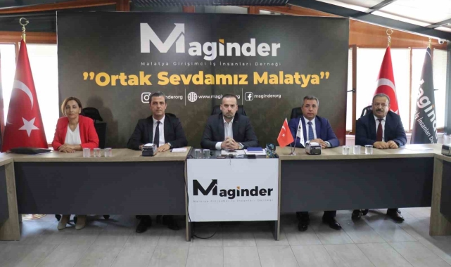 Karademir: "Cumhurbaşkanımız Recep Tayyip Erdoğan'dan müjde bekliyoruz"