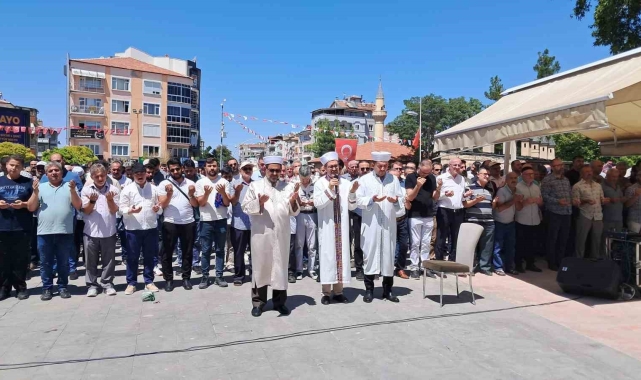 Karaman'da İsmail Haniye için gıyabi cenaze namazı kılındı