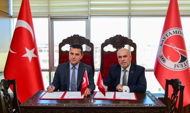 Kastamonu Üniversitesi ile Kastamonu SGİM arasında "Emekliler Yılı" iş birliği protokolü imzalandı