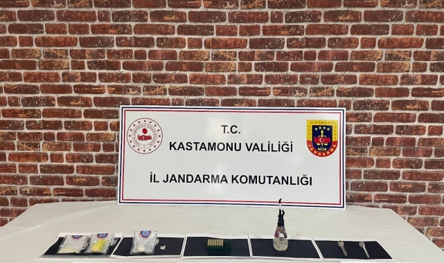 Kastamonu'da uyuşturucu operasyonu: 2 gözaltı