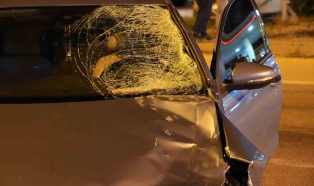 Kastamonu'da yolun karşısına geçerken otomobilin çarptığı yaya öldü