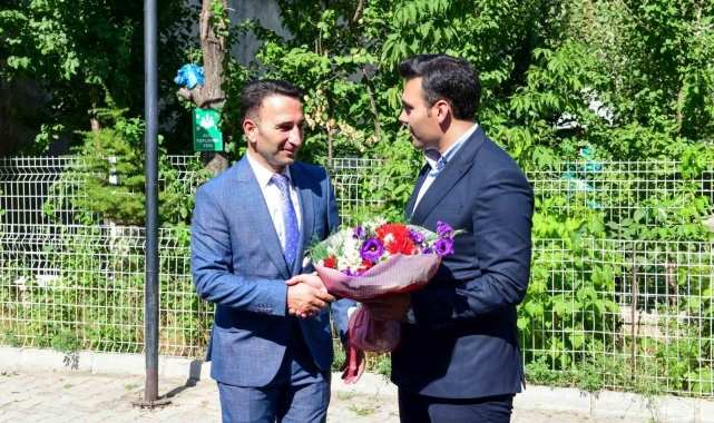 Kaymakam Kadir Kılıç'tan Çatak Milli Eğitim Müdürlüğüne ziyaret