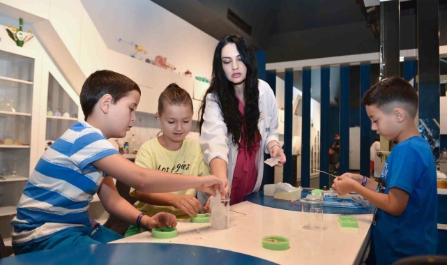 Kepez Belediyesi'nden tematik bilim kampı