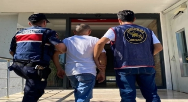 Kesinleşmiş hapis cezasıyla aranan 3 kişi yakalandı