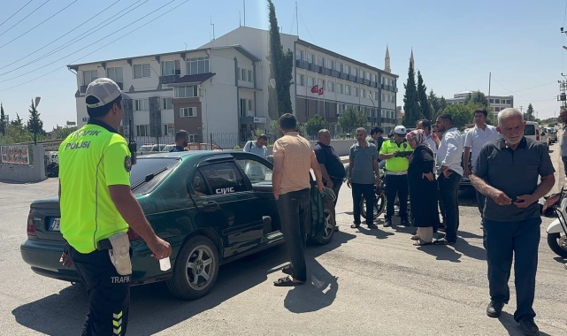 Kilis'te motosiklet ile otomobil çarpıştı: 2 yaralı