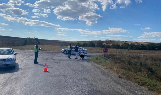Kırklareli'de jandarmadan trafik denetimi: 10 bin 484 araç kontrol edildi