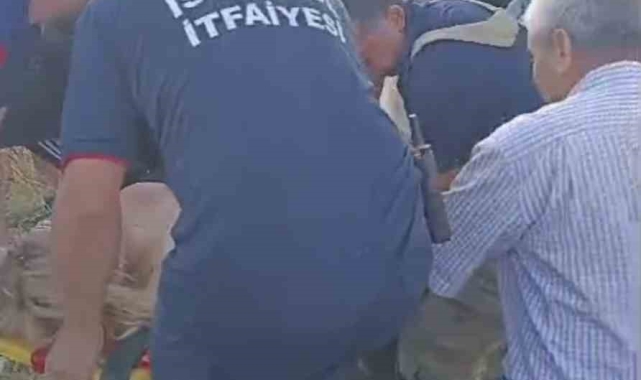 Kontrolden çıkan otomobil yan yattı, sıkışan sürücü güçlükle kurtarıldı