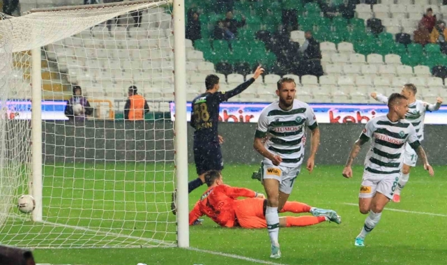 Konyaspor'da Sokol Cikalleshi ile yollar ayrıldı