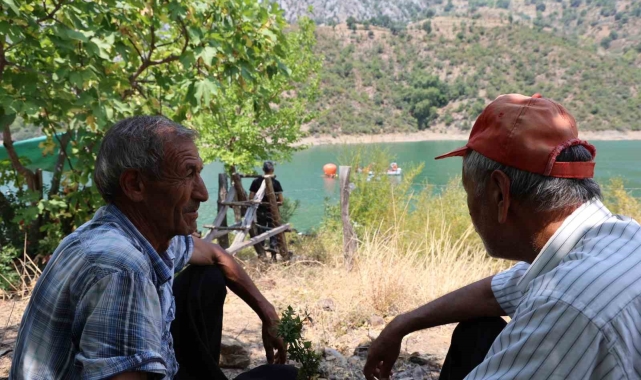 Köylülerin helikopter nöbeti