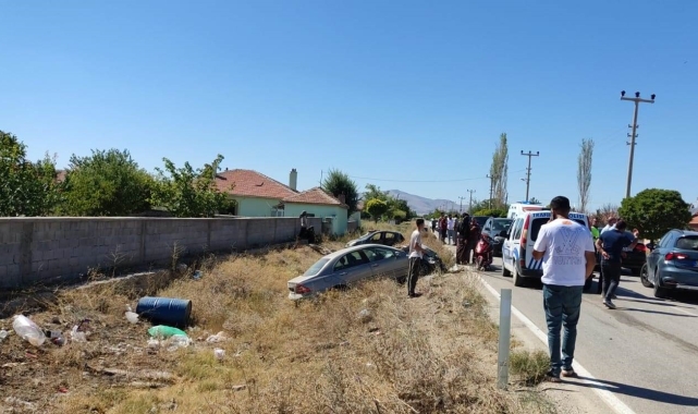 Kulu'da otomobiller çarpıştı: 1 yaralı