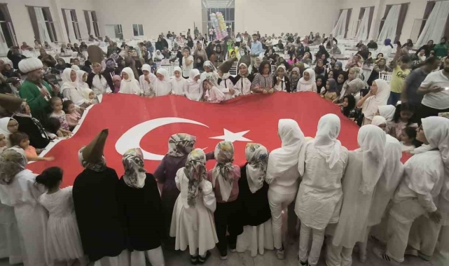 Kura'an okumaya başlayan 150 öğrenci için etkinlik düzenlendi