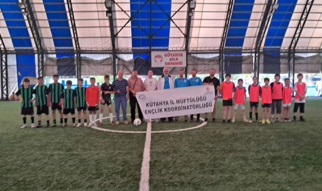 Kütahya'da Yaz Kur'an Kursları Futbol Turnuvası başladı