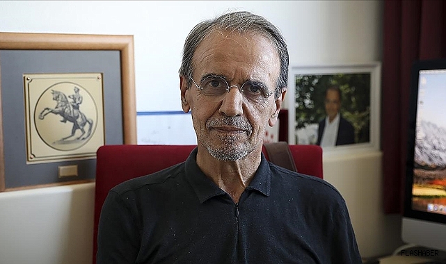 M ÇİÇEĞİ VİRÜSÜYLE İLGİLİ AÇIKLAMALARI NEDENİYLE PROF. DR. CEYHAN HAKKINDA SUÇ DUYURUSUNDA BULUNULDU!