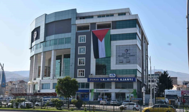 Malatya TSO, Oda binasına Filistin Bayrağı astı