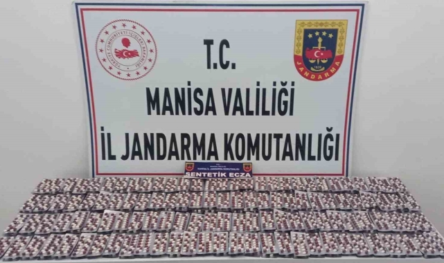Manisa'da binlerce sentetik ecza hapı ele geçirildi