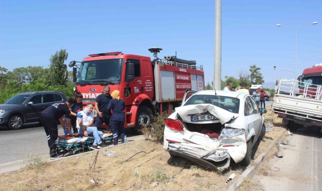 Manisa'da zincirleme kaza: 3 yaralı