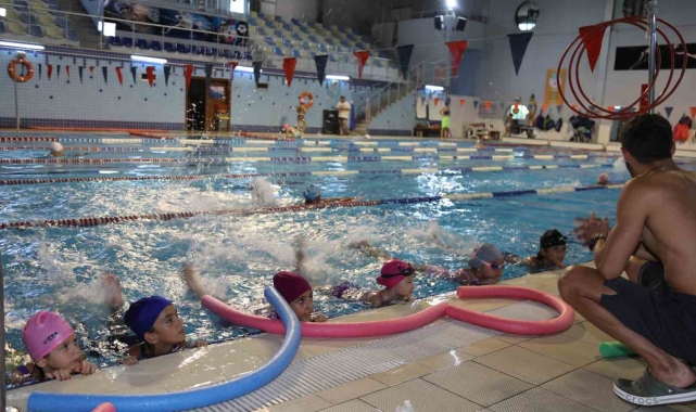 Marmaris'te ücretsiz yaz kursları devam ediyor