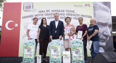 Mersin Büyükşehir Belediyesinden çiftçiye destek