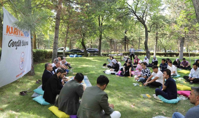 Milletvekili Cıngı ve Rektör Altun Öğrenciler ile Bir Araya Geldi