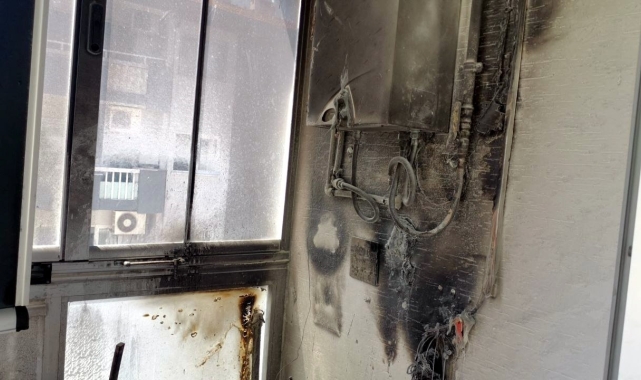 Mudanya'da apartman dairesinde çıkan yangın paniğe sebep oldu