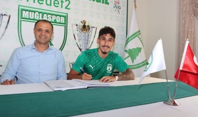 Muğlaspor kanat oyuncu Demir'i renklerine bağladı