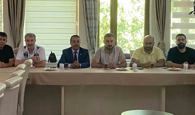 Muhtarlardan Belediye Kütahyaspor'a destek