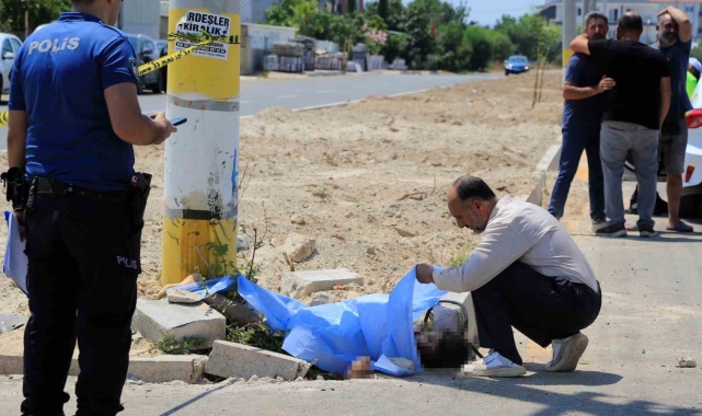 Oğlunu trafik kazasında kaybeden babanın son bakışı yürekleri sızlattı