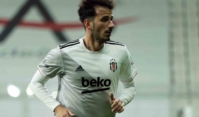 Oğuzhan Özyakup, futbolu bırakma kararı aldı