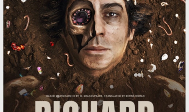 Okan Bayülgen'in çarpıcı "Richard" yorumu 20 Ağustos'ta sahnede