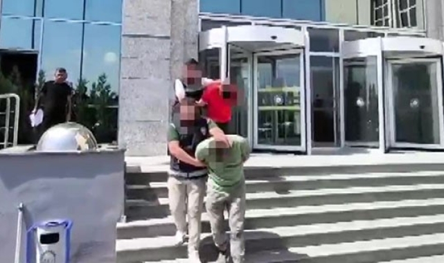 Operasyonla 13 göçmen yakalandı: 2 organizatör tutuklandı